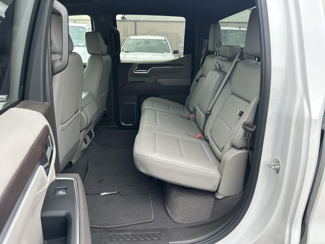 Used 2026 GMC Sierra 1500 SLT RWD image 24