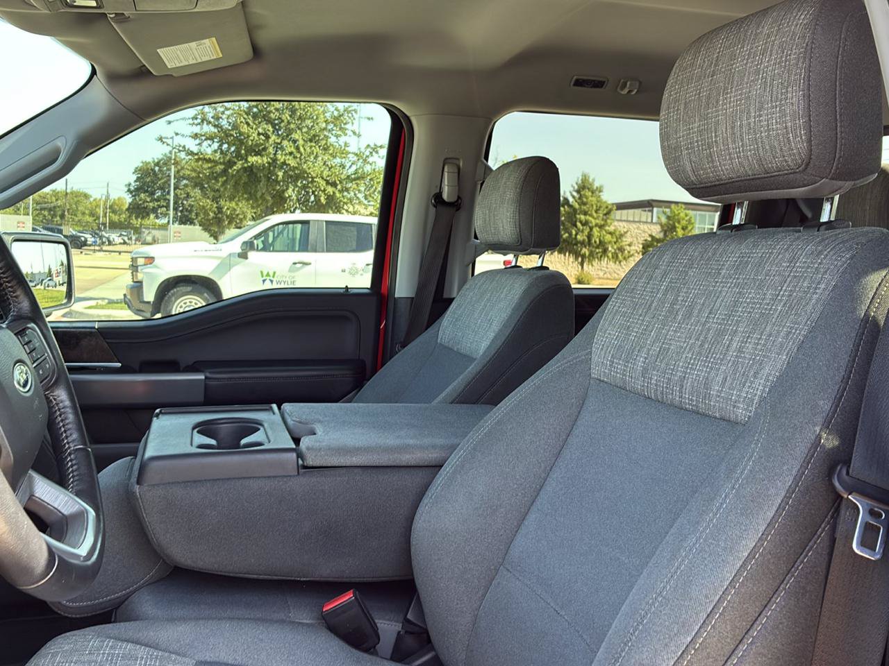Used 2021 Ford F150 XLT w/ Equipment Group 302A High RWD image 25