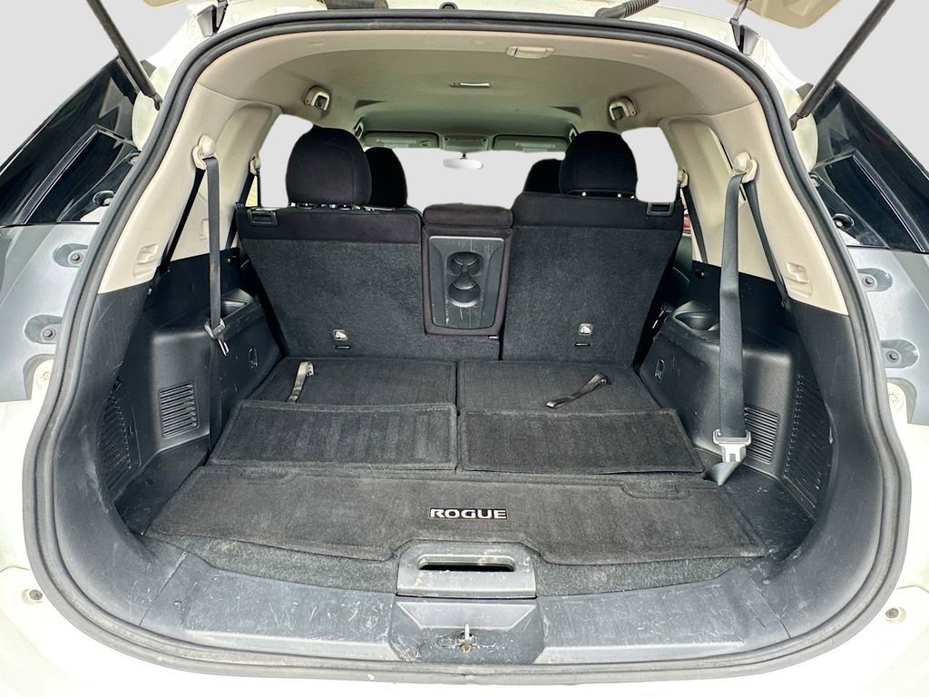 Used 2015 Nissan Rogue S w/ S Family Package FWD image 31