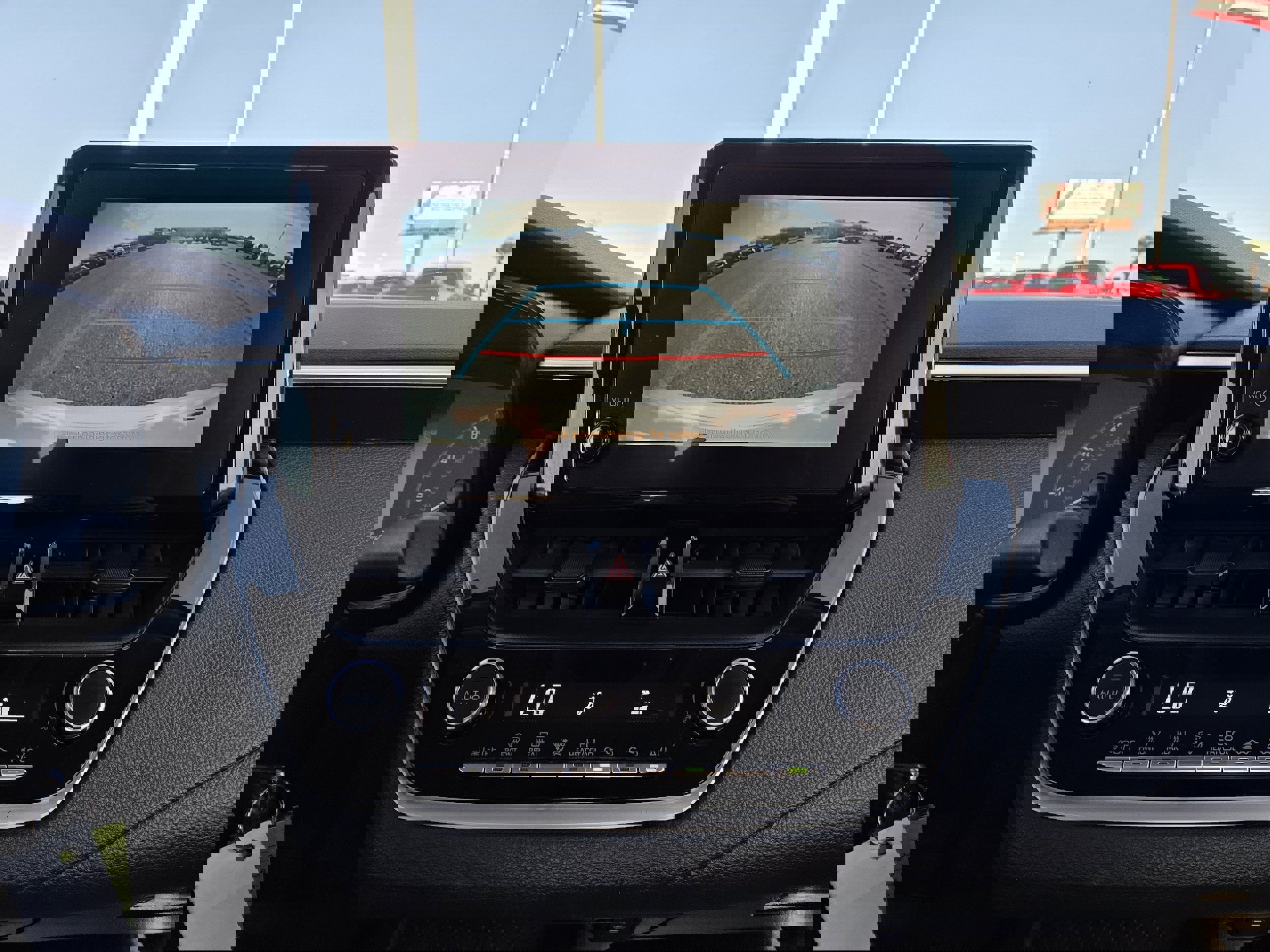 Used 2023 Toyota Corolla LE image 31