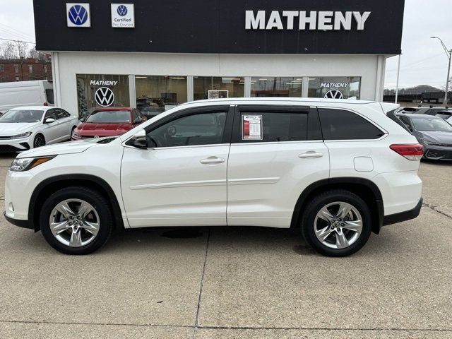 Used 2019 Toyota Highlander Limited image 2