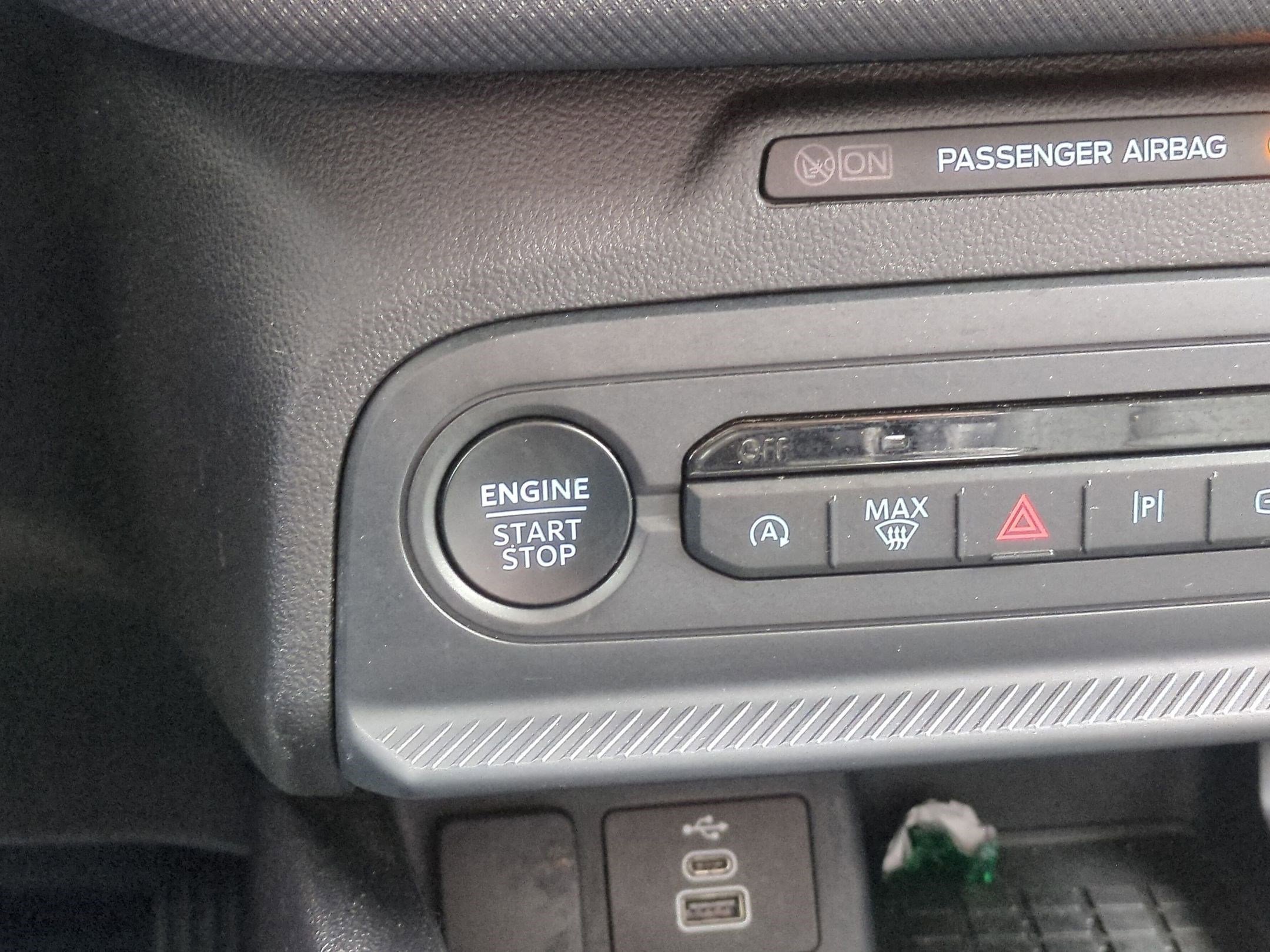 Used 2025 Ford Bronco Sport Badlands image 33