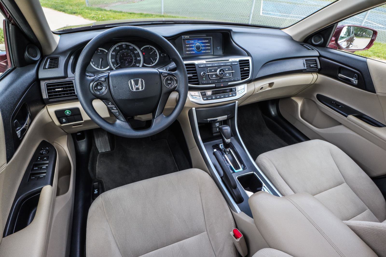 Used 2013 Honda Accord EX image 22