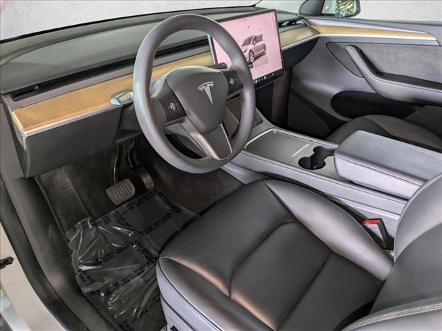 Used 2023 Tesla Model Y Long Range AWD/4WD image 10