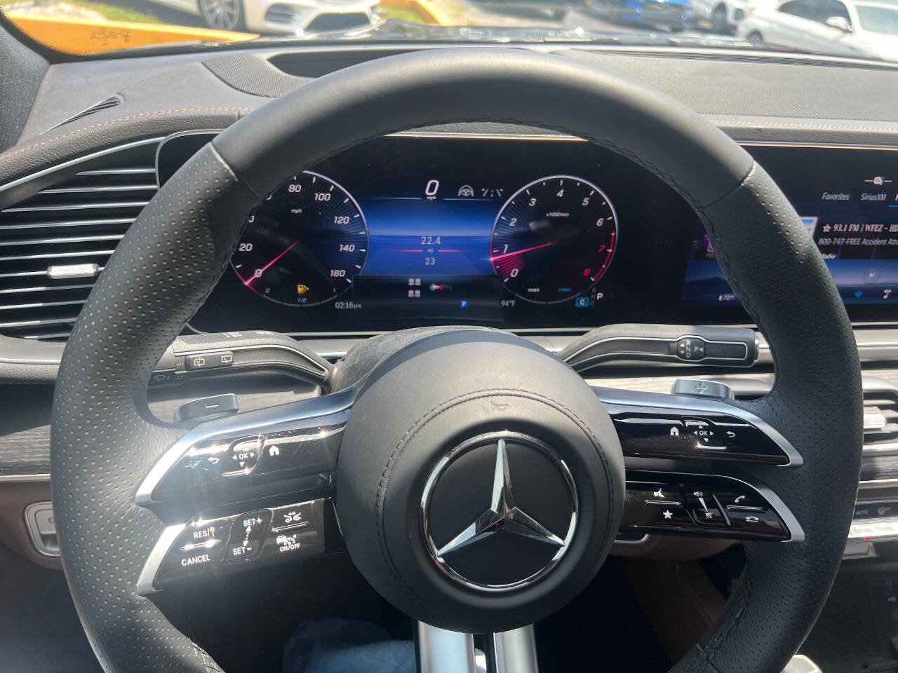 Used 2024 Mercedes-Benz GLS 450 4MATIC image 9