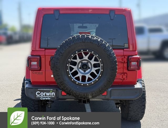 Used 2018 Jeep Wrangler Unlimited Sahara w/ Safety Group AWD/4WD image 16