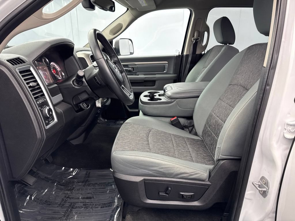 Used 2017 RAM 1500 Outdoorsman AWD/4WD image 12