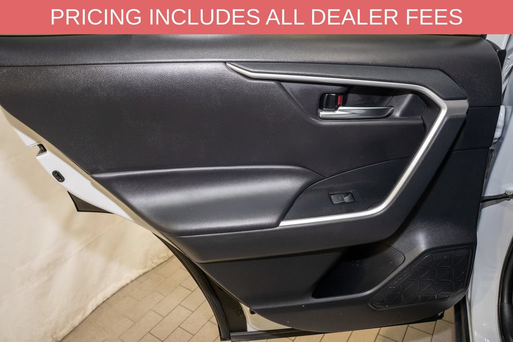 Certified 2024 Toyota RAV4 SE AWD/4WD image 9