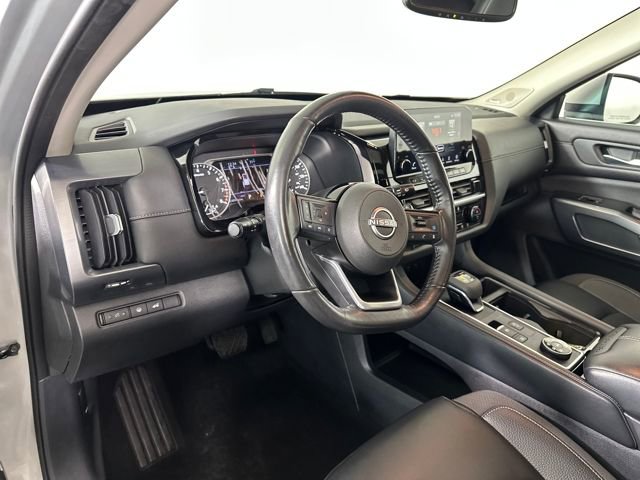 Used 2022 Nissan Pathfinder SL w/ SL Premium Package image 13