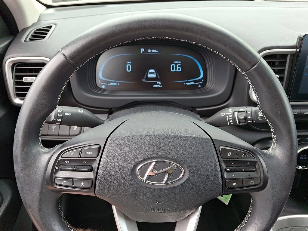 Used 2023 Hyundai Venue SEL w/ Cargo Package FWD image 19