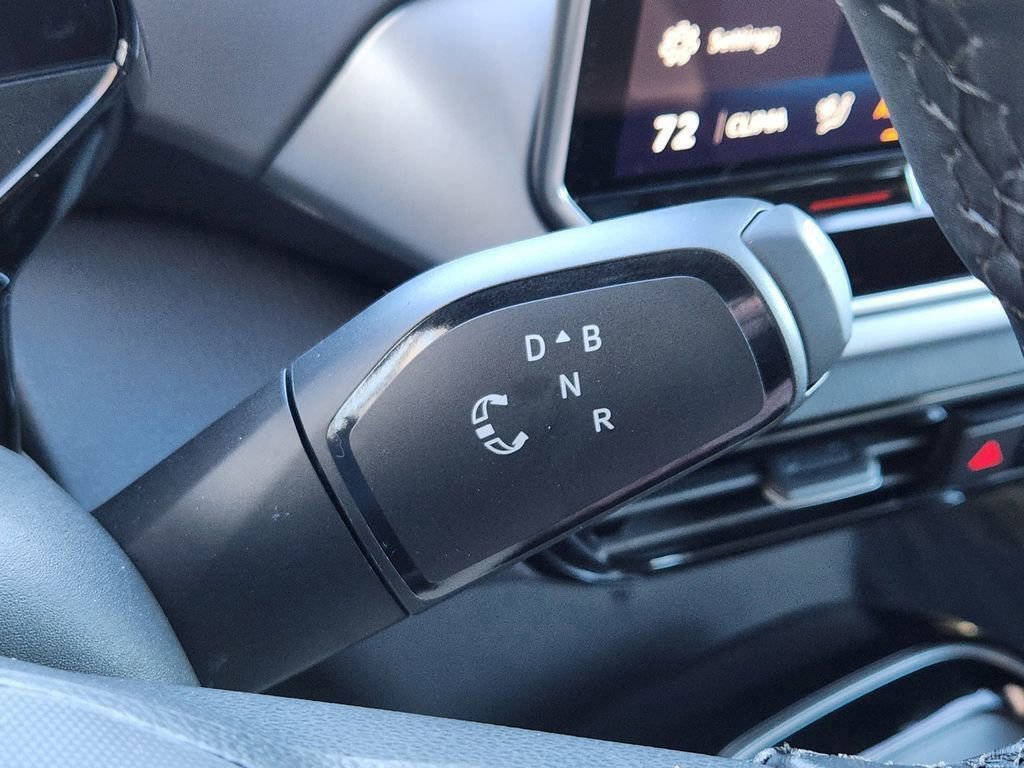 New 2026 Volkswagen ID.4 Pro image 17