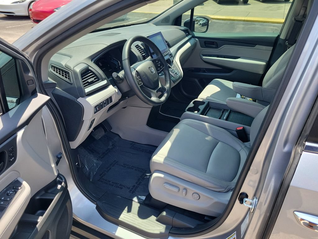 Used 2023 Honda Odyssey EX-L image 15