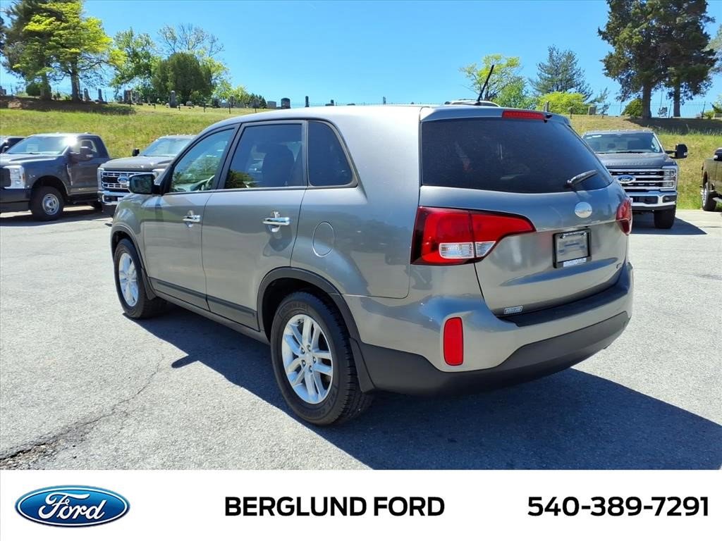 Used 2014 Kia Sorento LX AWD/4WD image 7