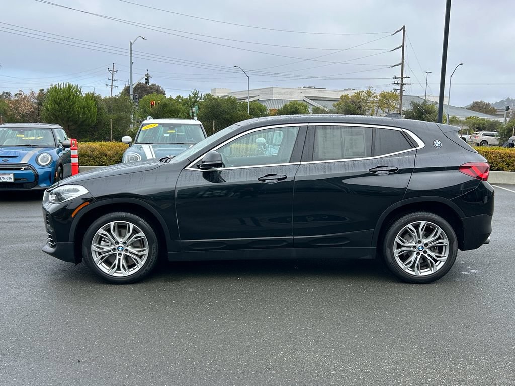 Used 2021 BMW X2 xDrive28i w/ Convenience Package AWD/4WD image 2