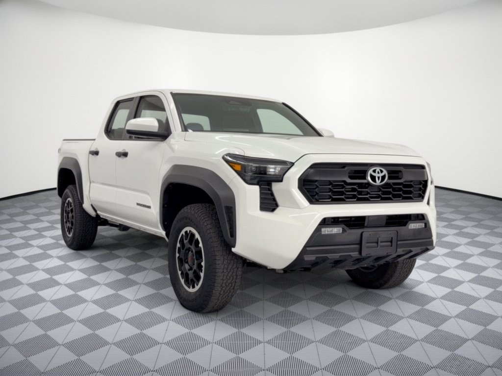 Used 2024 Toyota Tacoma TRD Off-Road AWD/4WD image 7