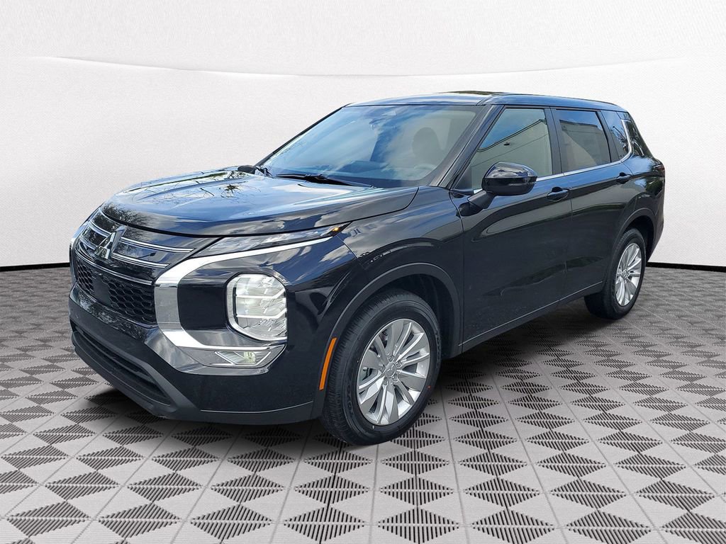 New 2026 Mitsubishi Outlander ES image 3