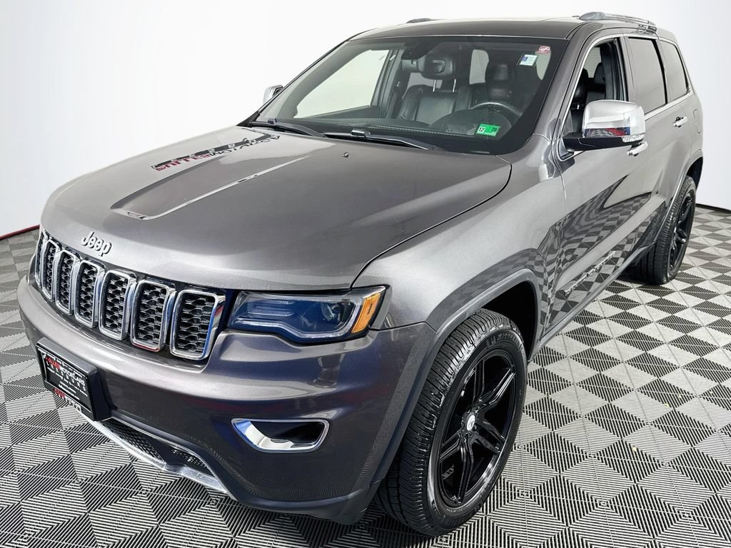 Used 2018 Jeep Grand Cherokee Limited w/ Luxury Group II AWD/4WD image 3