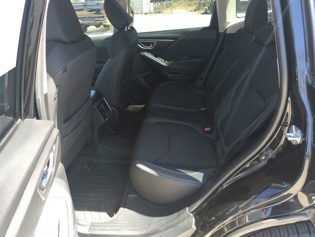 Used 2023 Subaru Forester Premium AWD/4WD image 30
