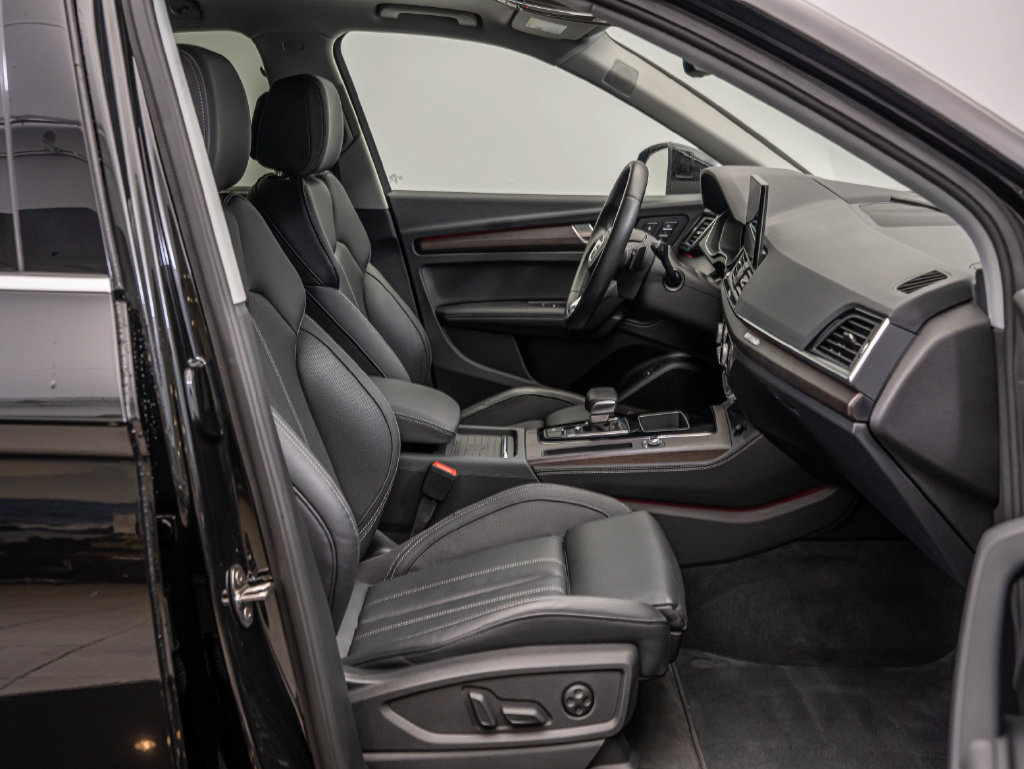 Certified 2023 Audi Q5 2.0T Prestige w/ Prestige Package AWD/4WD image 26