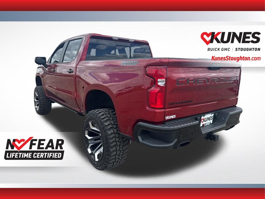 Used 2024 Chevrolet Silverado 1500 LT Trail Boss w/ LT Trail Boss Premium Package AWD/4WD image 9