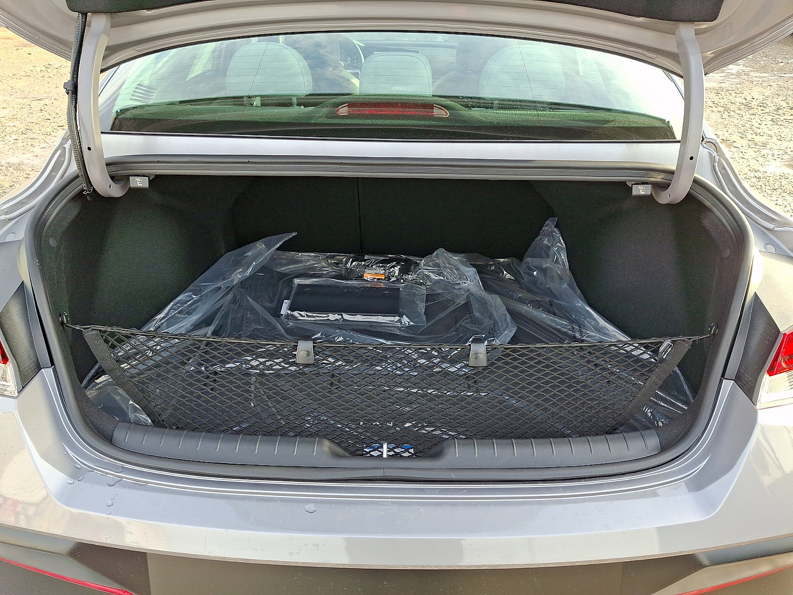 New 2026 Hyundai Elantra Limited image 24