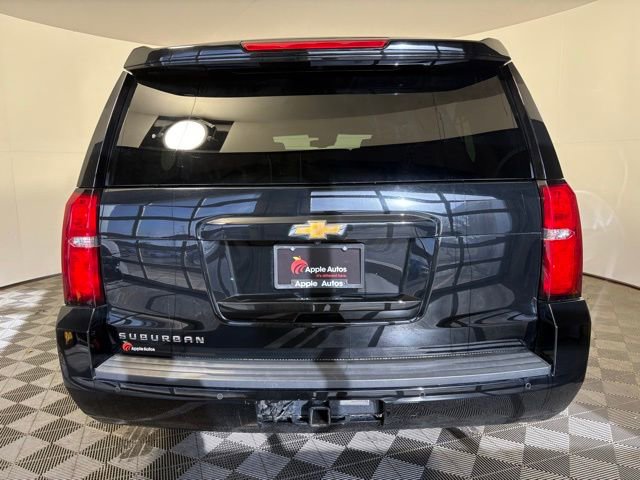 Used 2020 Chevrolet Suburban LT image 7