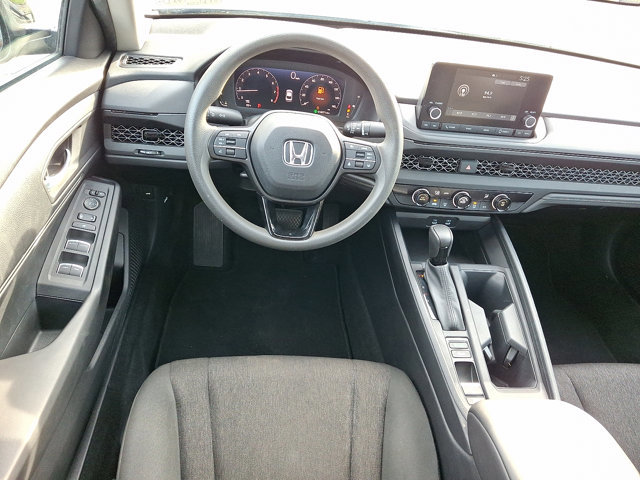 Certified 2023 Honda Accord LX image 11
