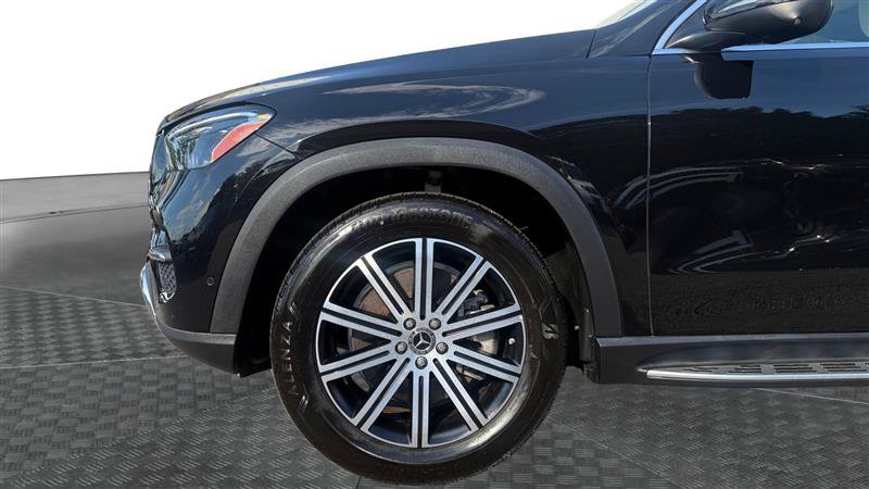 Used 2024 Mercedes-Benz GLE 450e 4MATIC image 9