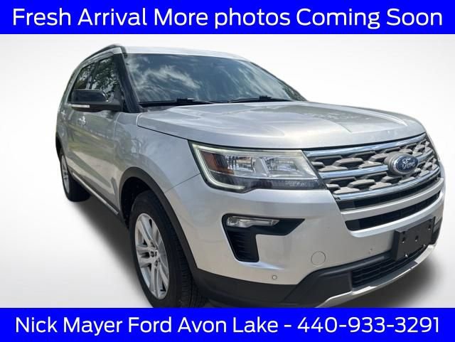 Used 2018 Ford Explorer XLT w/ Equipment Group 202A AWD/4WD image 1