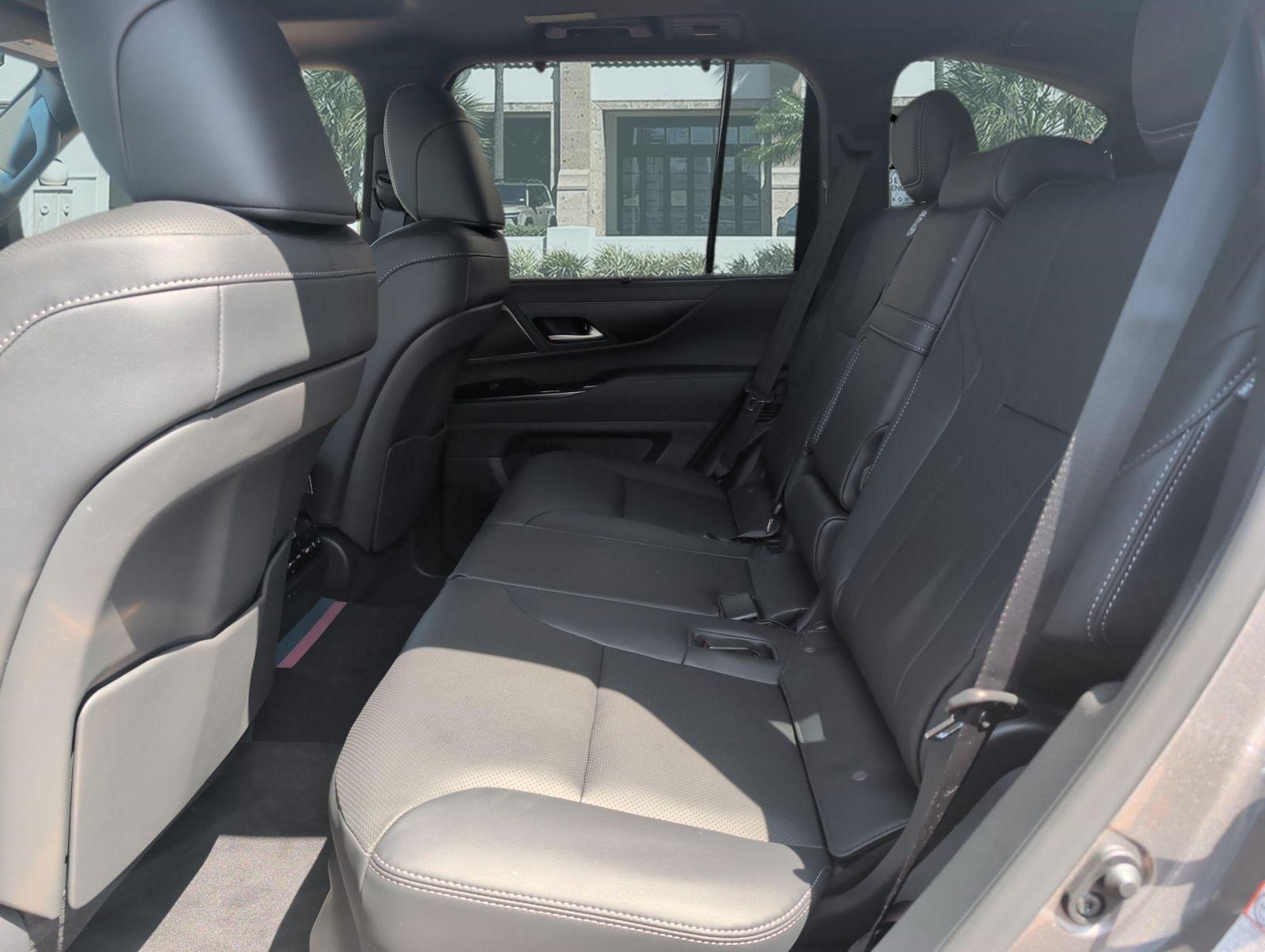 New 2026 Lexus LX 700h Luxury w/ Appearance Package AWD/4WD image 25