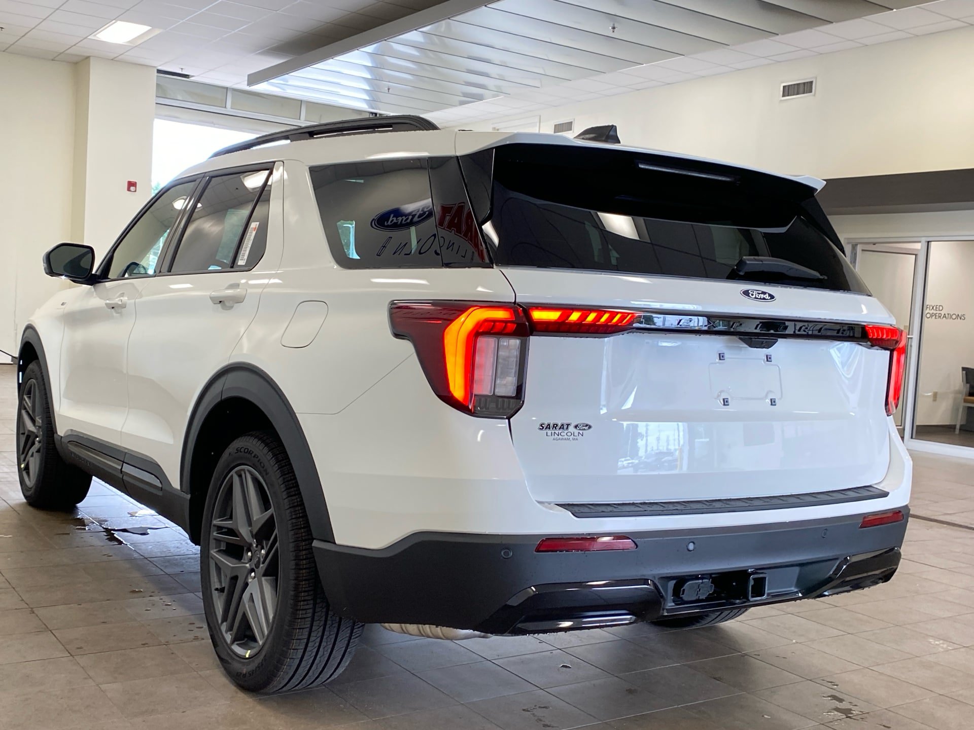 New 2027 Ford Explorer ST-Line w/ Premium Package AWD/4WD image 4
