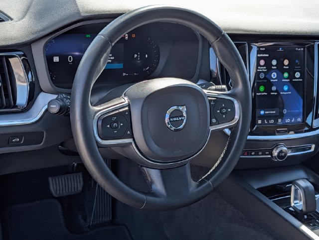 Used 2024 Volvo S60 B5 Core FWD image 16