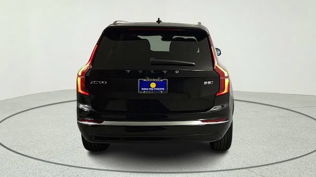 New 2026 Volvo XC90 B5 Core AWD/4WD image 6