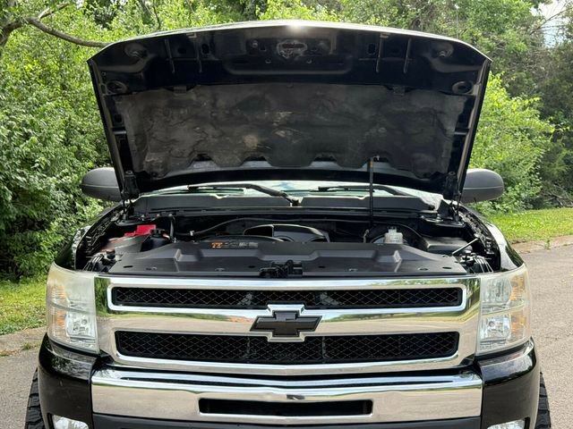Used 2011 Chevrolet Silverado 1500 LT w/ All-Star Edition AWD/4WD image 12
