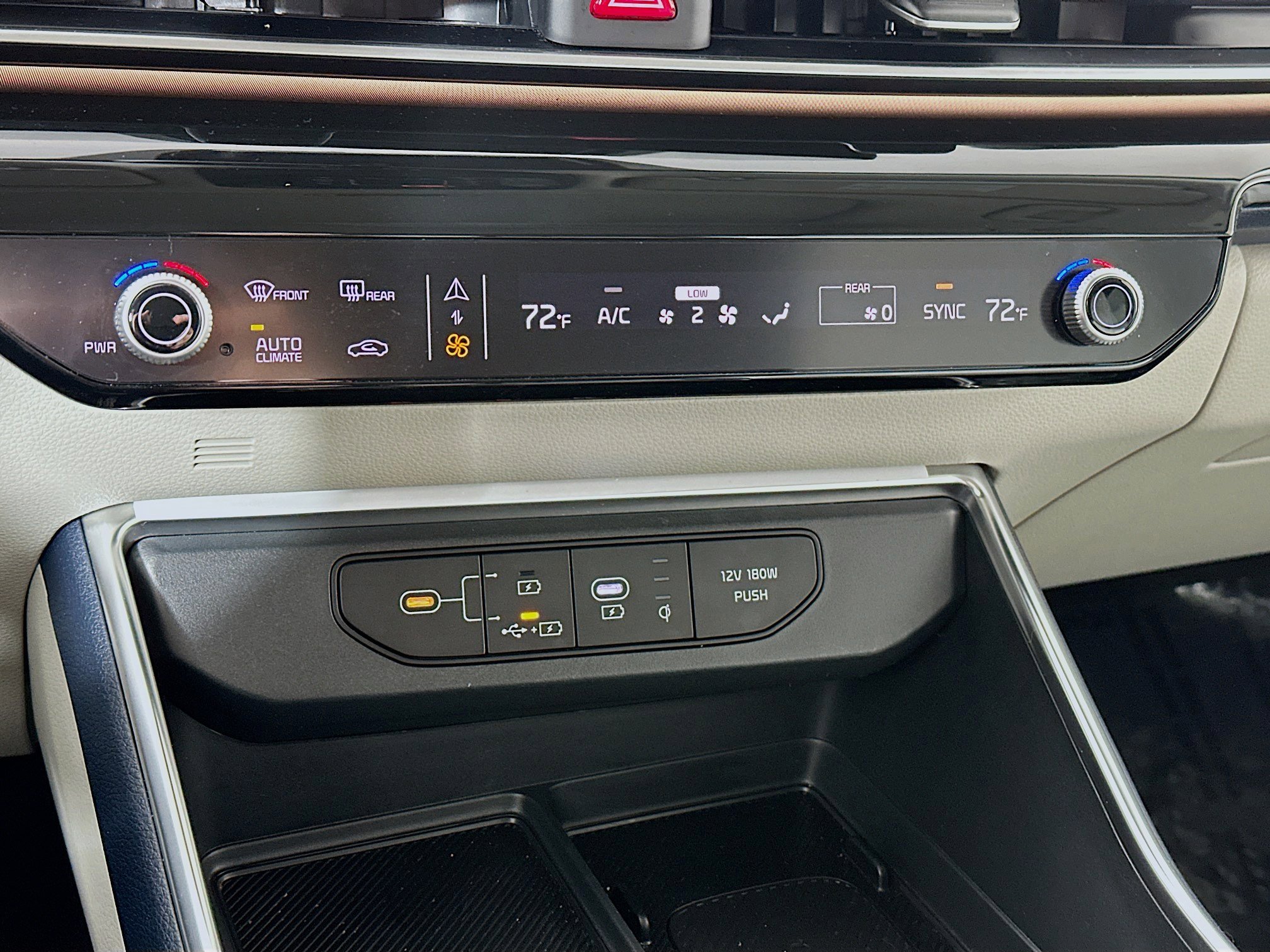 Certified 2026 Kia Carnival SX Prestige FWD image 16