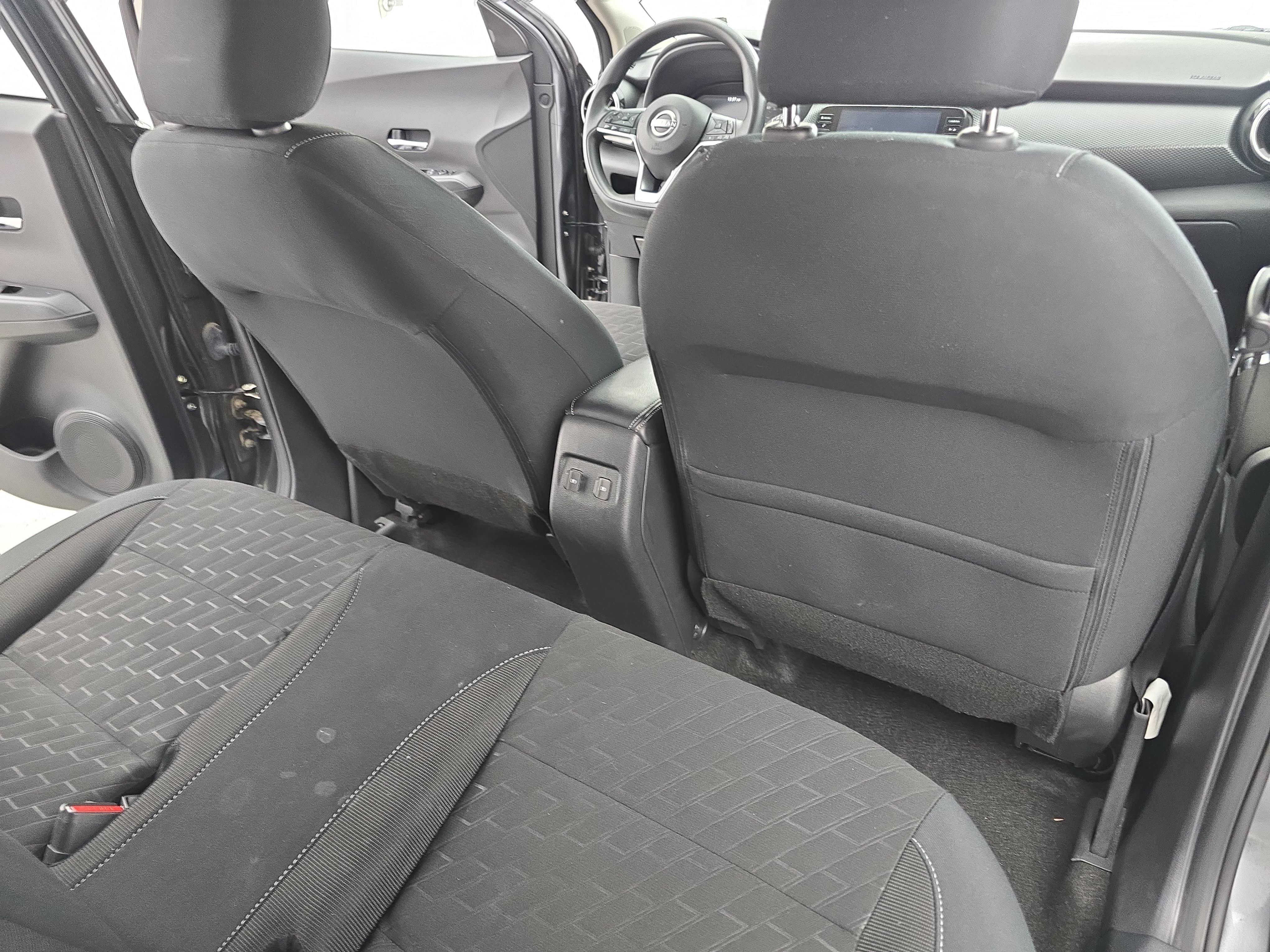 Certified 2023 Nissan Kicks SV FWD image 11