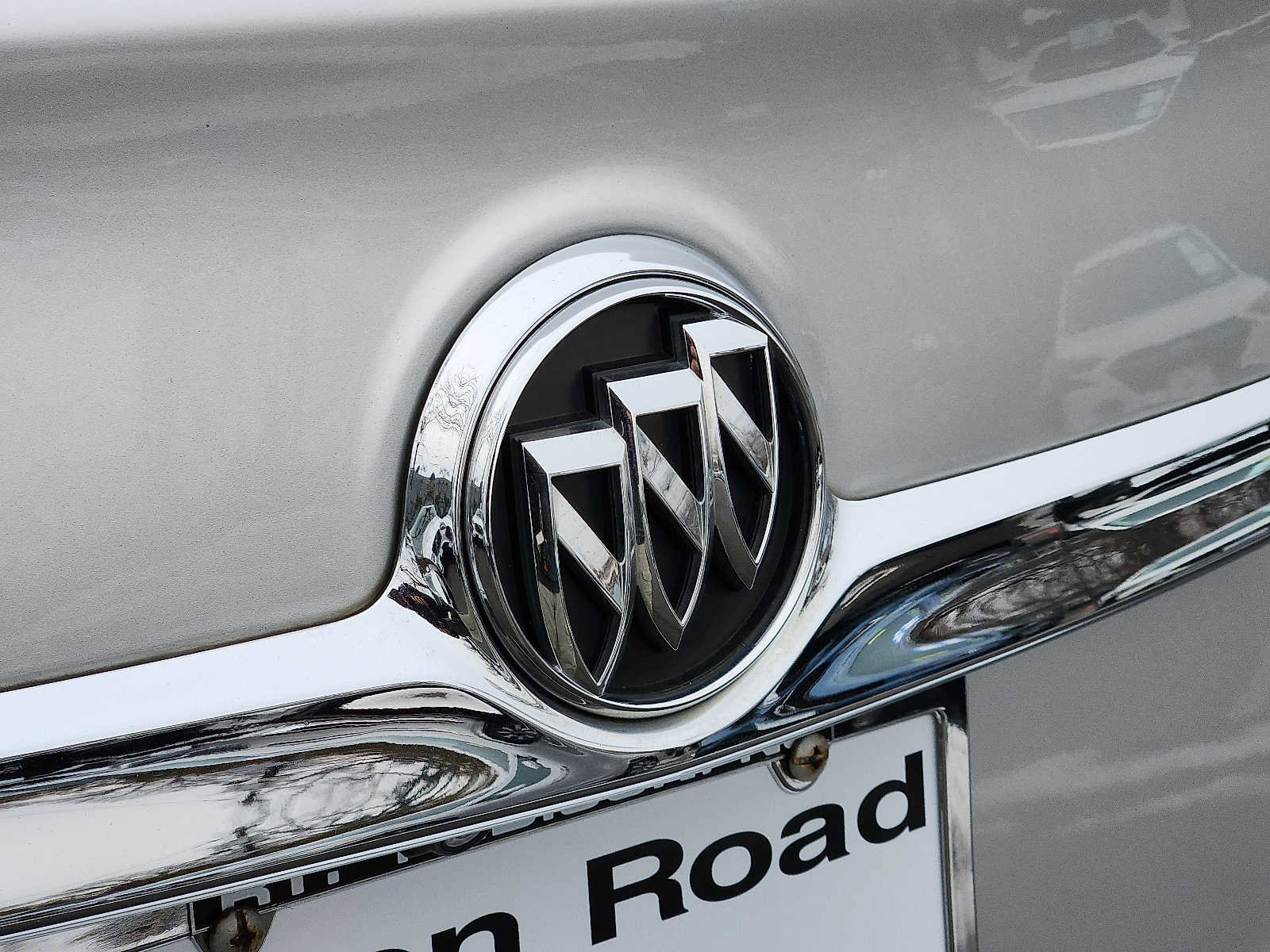 Used 2015 Buick LaCrosse Leather image 28