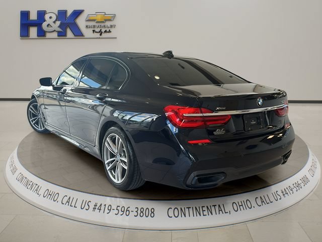 Used 2019 BMW 750i xDrive w/ M Sport Package AWD/4WD image 4