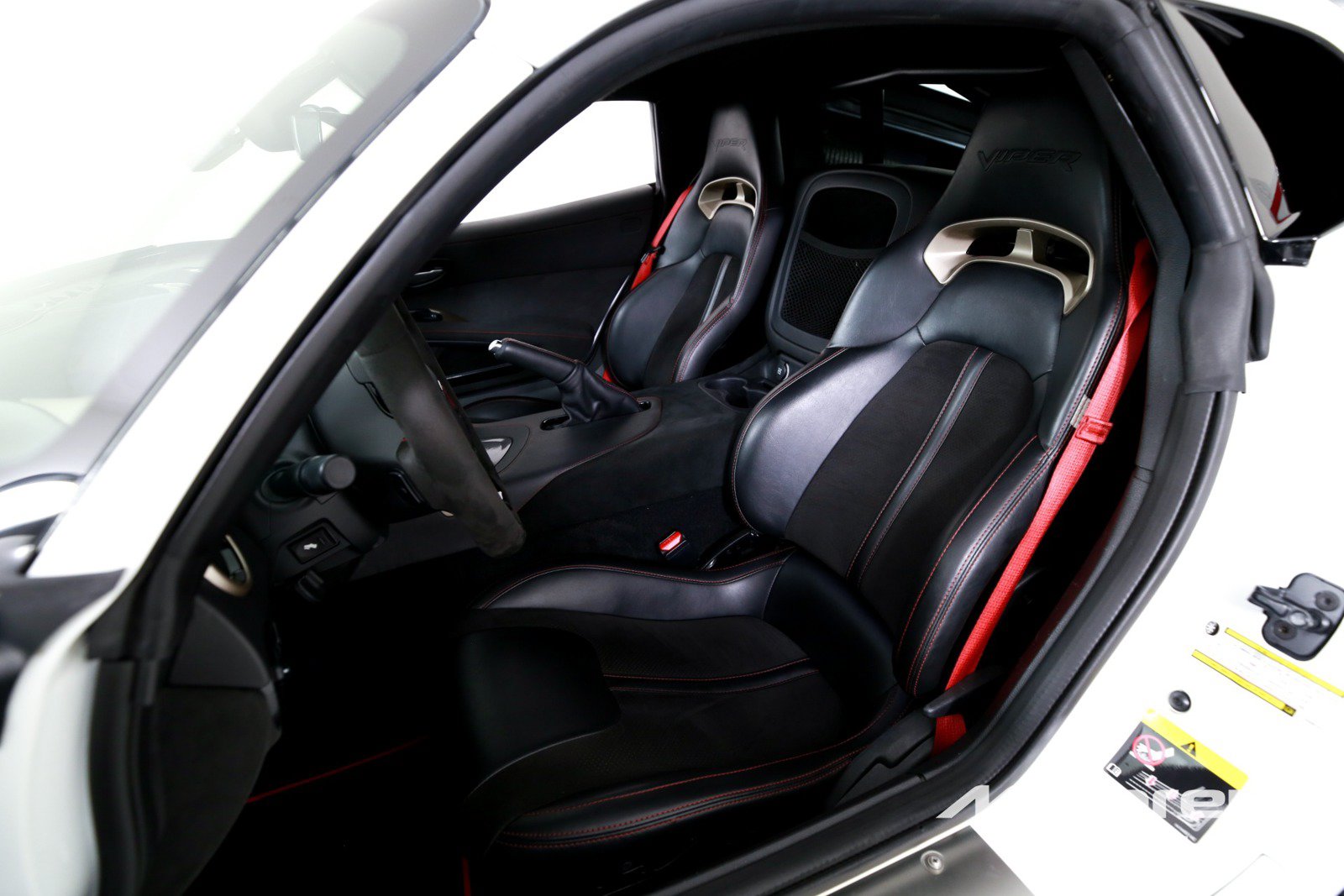 Used 2017 Dodge Viper ACR w/ Extreme Aero Package RWD image 11