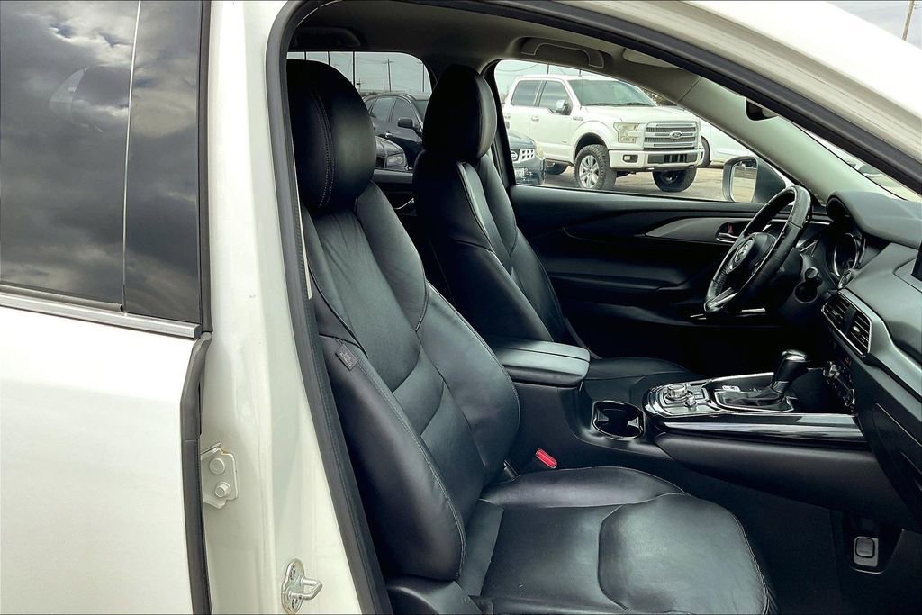 Used 2018 MAZDA CX-9 Touring image 30