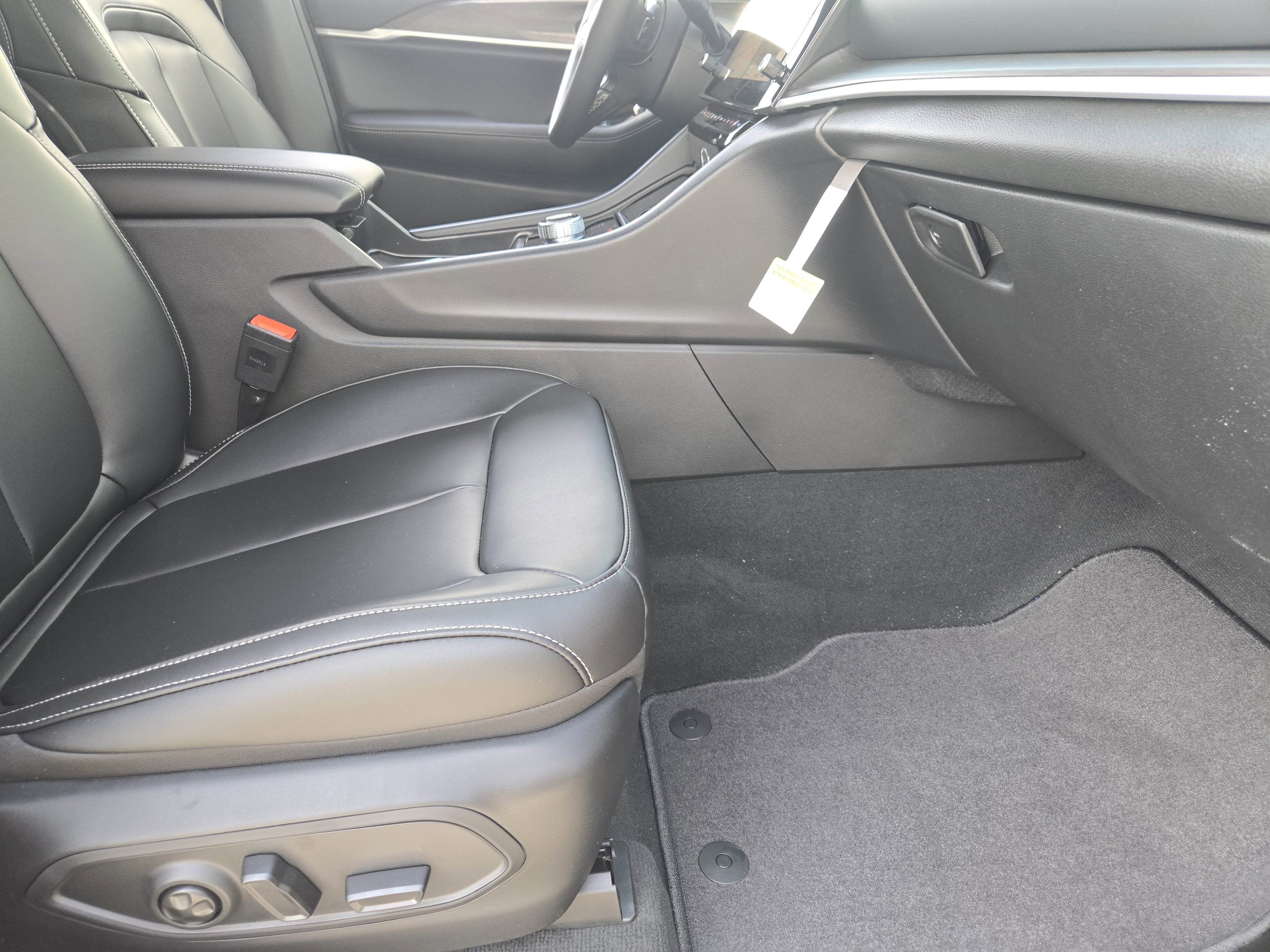 New 2026 Jeep Grand Cherokee Limited image 12