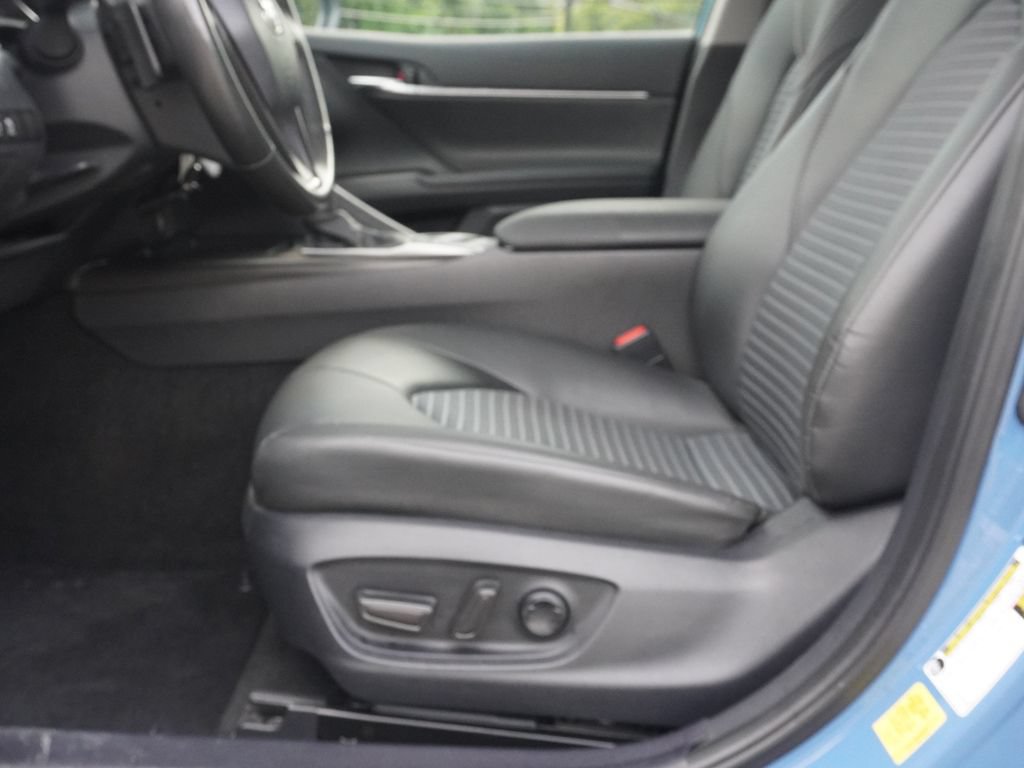 Used 2024 Toyota Camry SE FWD image 20