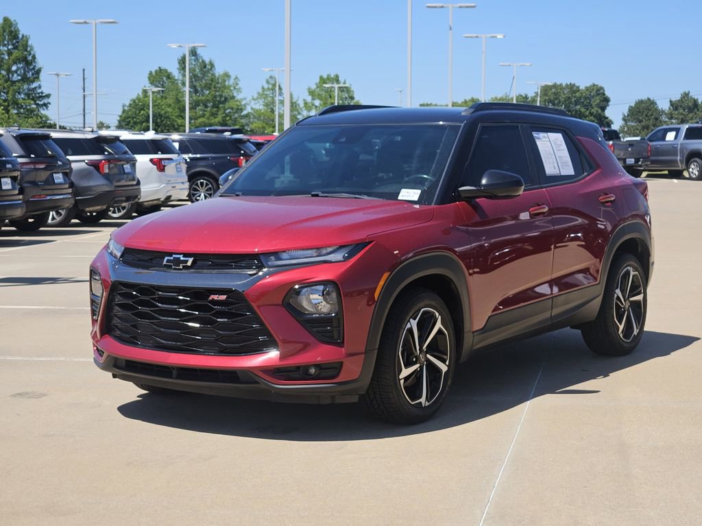 Used 2021 Chevrolet TrailBlazer RS w/ Convenience Package FWD image 3