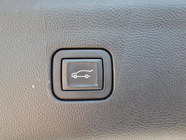 Used 2024 Buick Enclave Premium FWD image 19