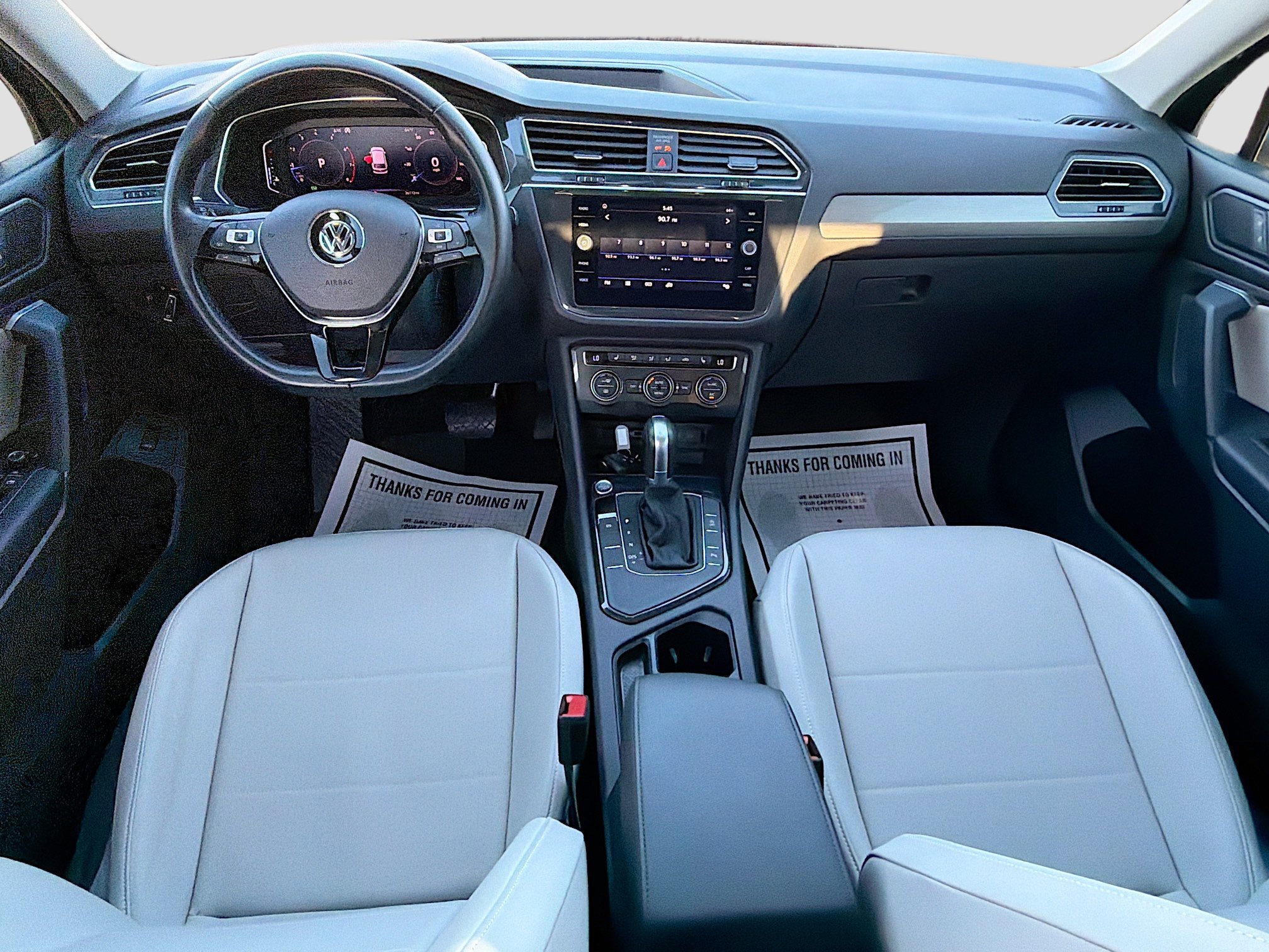 Used 2019 Volkswagen Tiguan SE image 15