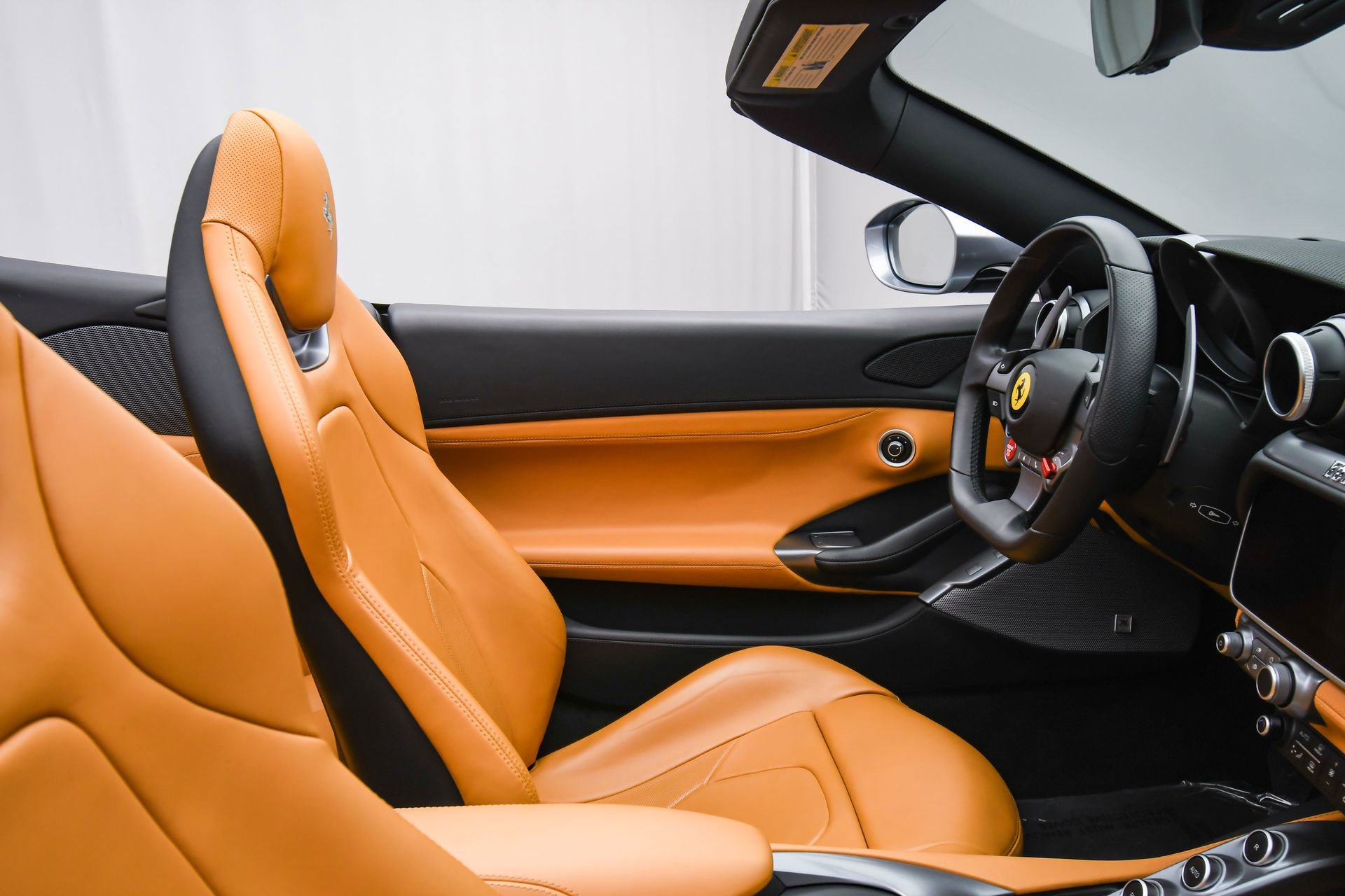 Used 2019 Ferrari Portofino image 55