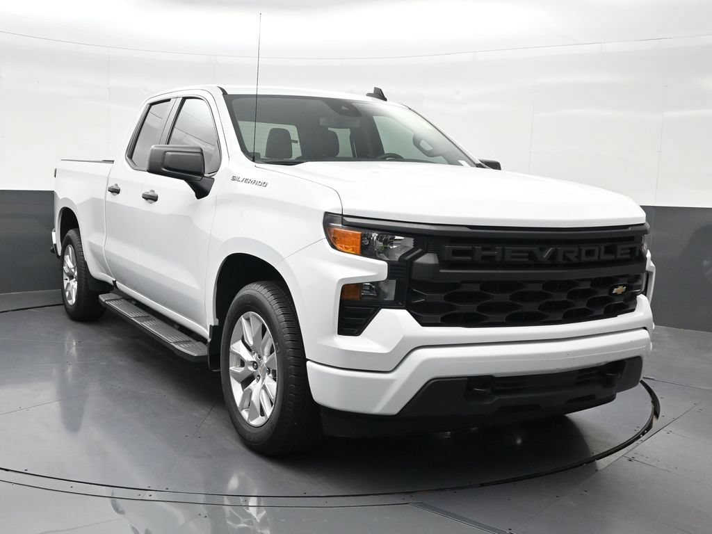 Used 2023 Chevrolet Silverado 1500 Custom RWD image 8