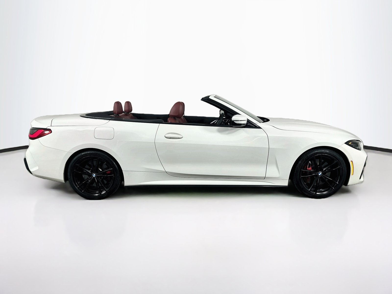 Used 2022 BMW 430i Convertible w/ M Sport Package RWD image 4