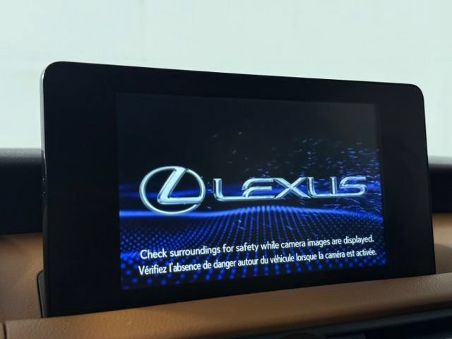Used 2025 Lexus IS 350 F Sport RWD image 17