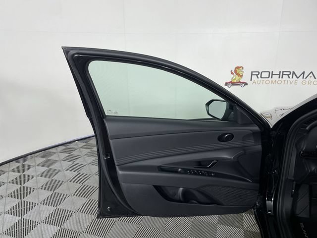 New 2026 Hyundai Elantra SEL Sport Premium FWD image 33